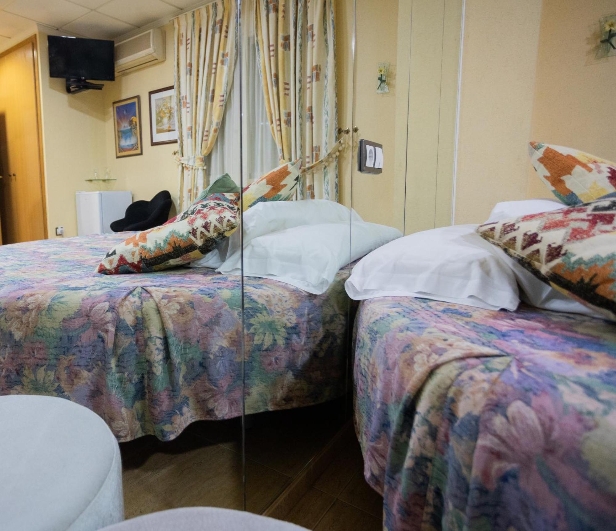 בוריאנה Hotel Beatriz מראה חיצוני תמונה