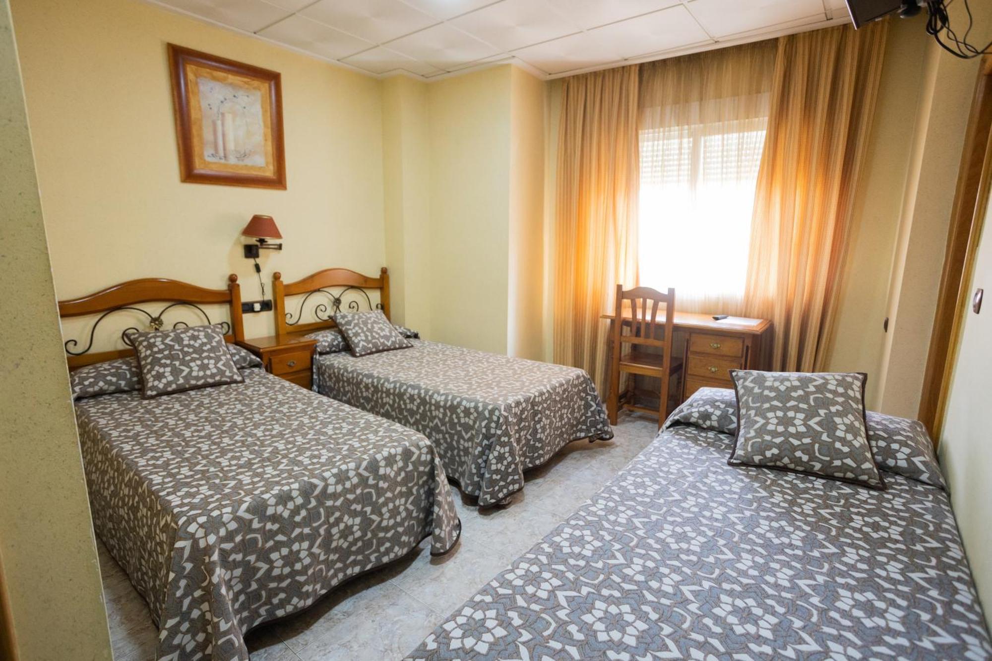 בוריאנה Hotel Beatriz מראה חיצוני תמונה